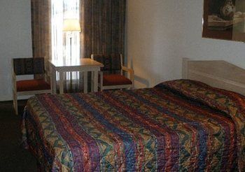 Rodeway Inn Whites City Exterior foto