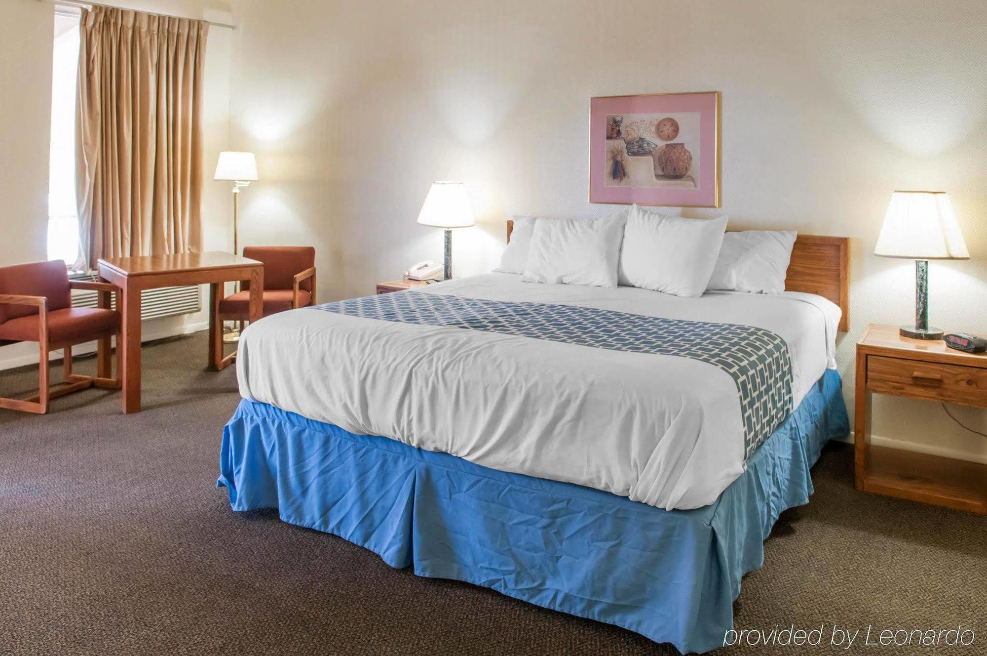 Rodeway Inn Whites City Exterior foto