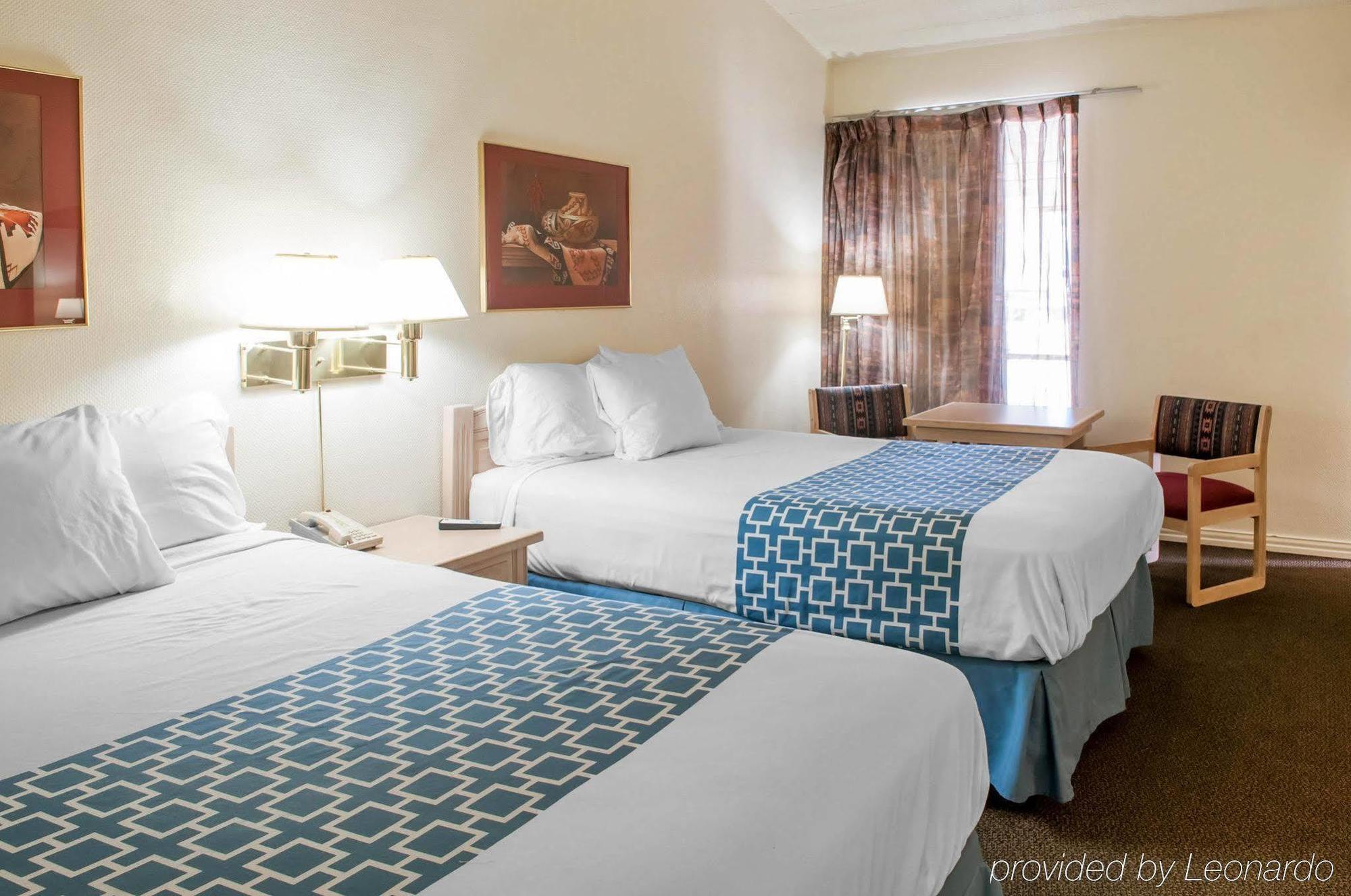 Rodeway Inn Whites City Exterior foto